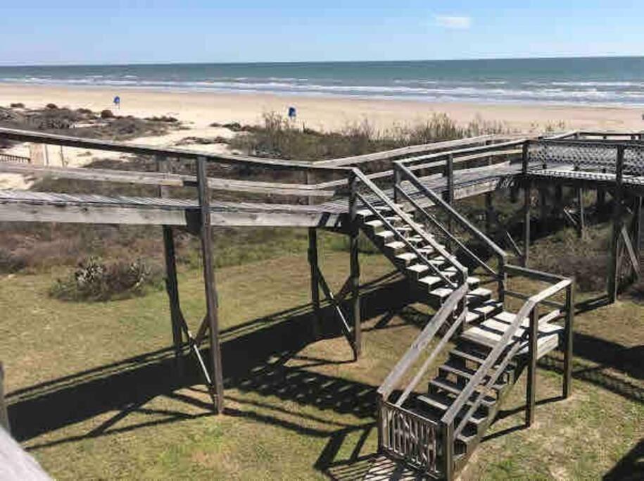 Villa Athena'S Oceanfront Haven Surfside Beach Exterior foto